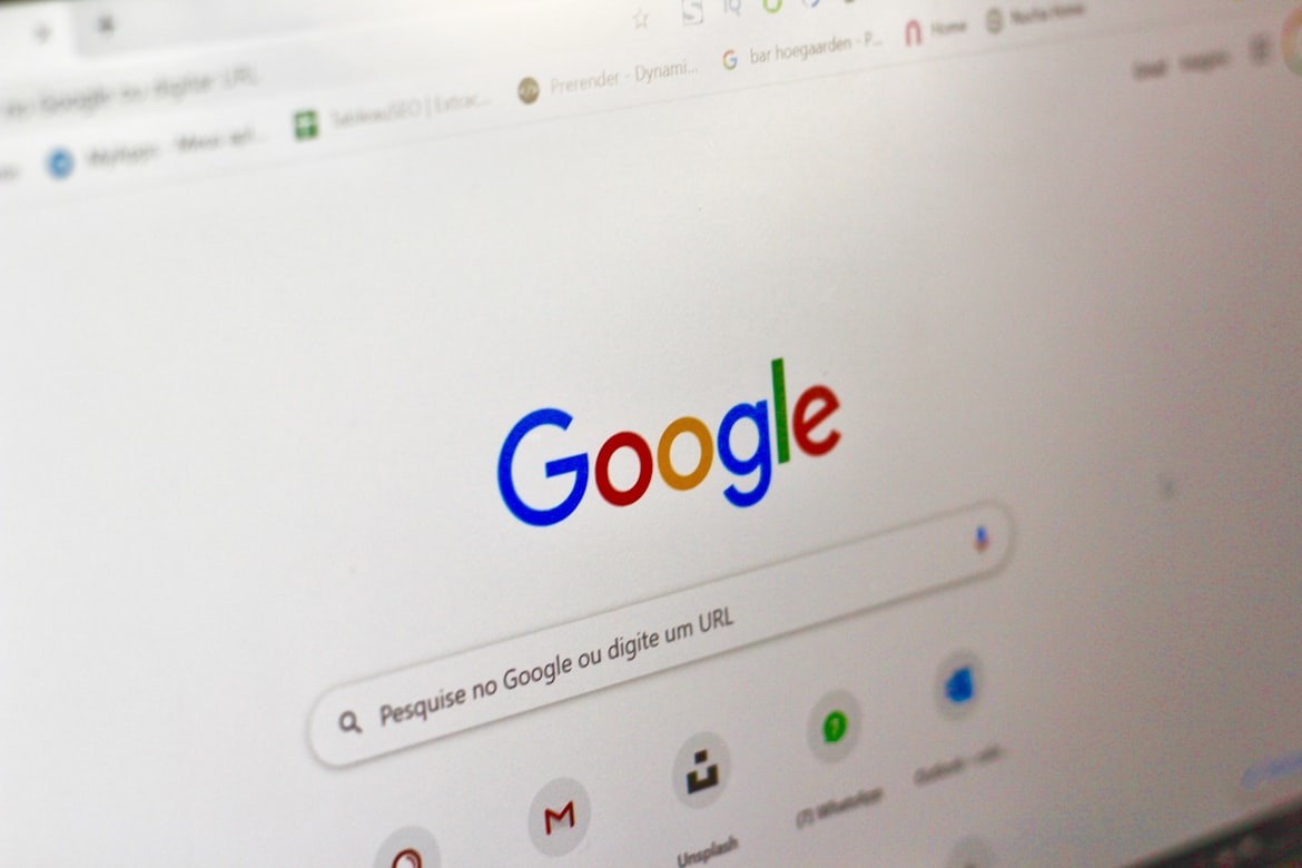 Winning the Zero-Click Era: A Guide to Answer Engine Optimization